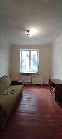 Продам 2 комнатную Сталинку в центре Каменское (Запорожская обл.)