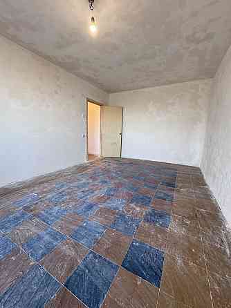 Продам 1-комн квартиру под ваш ремонт на ЖМ Сокол Днепр