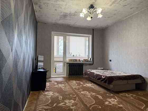 Продам 3 к. квартиру на Тополе-3 Днепр