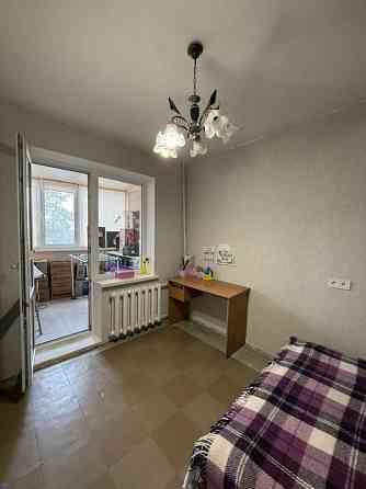 Продам 3 к. квартиру на Тополе-3 Днепр