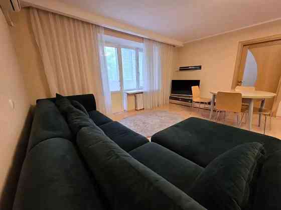 Топ-варіант!!! 3к біля парку Шевченко вул. Донцова з ремонтом! Днепр