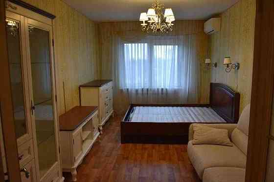 Продаж 3к.квартири вул. Максимовича,9а м.Васильківська Теремки Киев