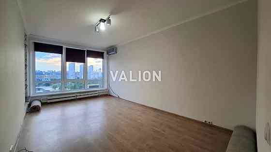 Продаж 1 кімн. квартири з ремонтом Березняки, вул. Березняківська Киев