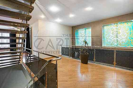 Аренда квартиры с собственным кинотеатром и терассой метро Позняки Киев