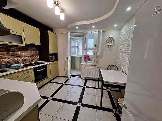 Вільна 1 к квартира Академічний Винница