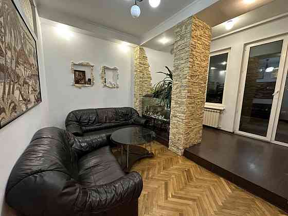 Оренда 2-кімнатної квартири в центрі. Автономне газове Ровно