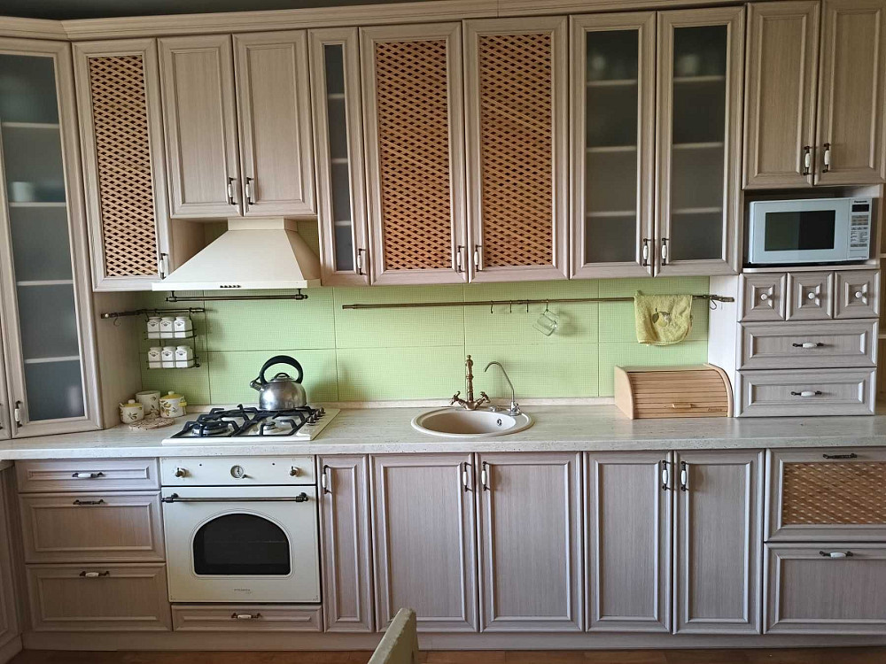 Здам 3-х кімнатну квартиру в центрі р-он 19 школи, світло не вимикають Чернигов - изображение 1