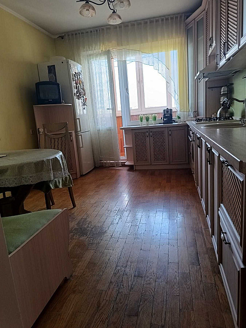 Здам 3-х кімнатну квартиру в центрі р-он 19 школи, світло не вимикають Чернигов - изображение 3