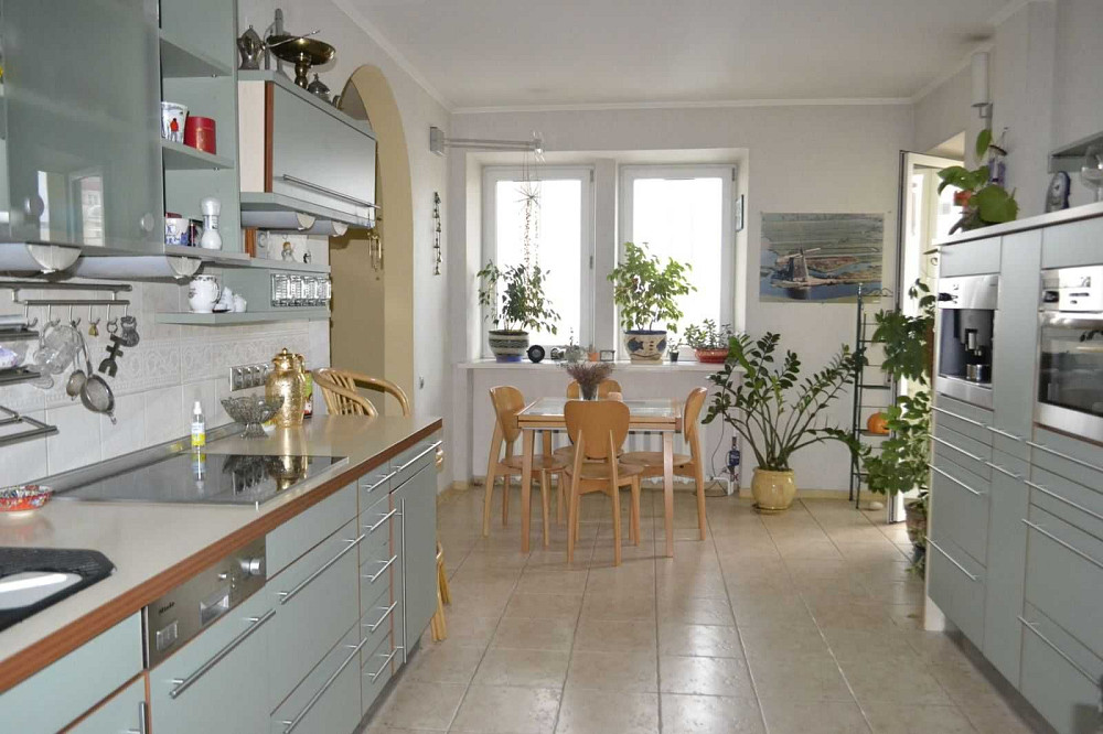 3-к, 127 м2, Володиимра Івасюка 18-А, Парк Наталка, Мінська, Оболонь. Киев - изображение 1