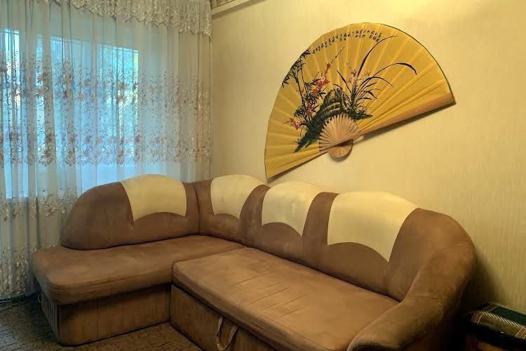 Оренда 1 кім ТЦ Квадрат Авторинок метро 7 хвилин Киев - изображение 1