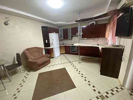 Аренда квартиры 100 кв.м в 2-уровнях в р-не центрального автовокзала! Одеса