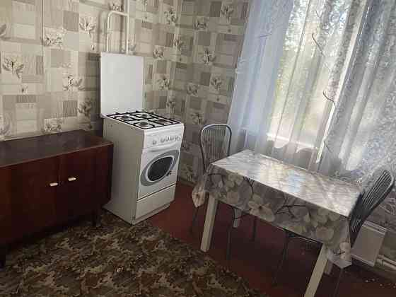 Здам 1-к  біля атб та зупинки транспорта Кривий Ріг