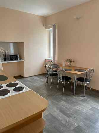 Дніпровська набережна 13, видова квартира з окремим виходом на дах. Киев