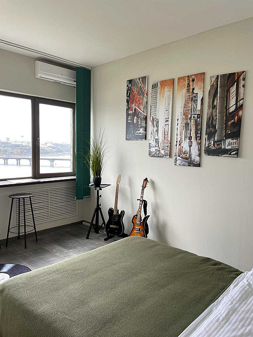 Дніпровська набережна 13, видова квартира з окремим виходом на дах. Киев - изображение 2