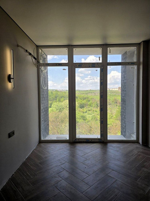 Продам 1кімн. НОВОБУДОВУ З НЕЙМОВІРНИМ КРАЄВИДОМ, сучасний ремонт! Чернівці - зображення 2