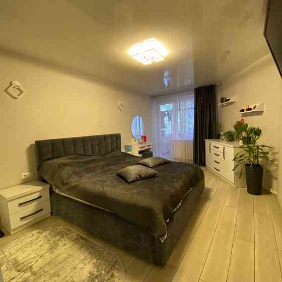 Ближній центр 2 КІМНАТИ в цегляному будинку, вулиця Городоцька Львів