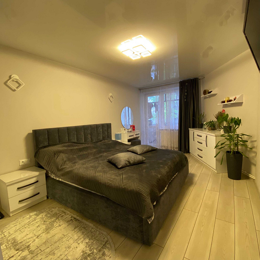 Ближній центр 2 КІМНАТИ в цегляному будинку, вулиця Городоцька Львів - зображення 2