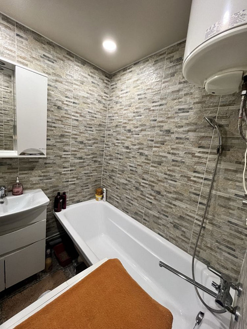 Продаж 2 кімнатної квартири Медвин (Иванковский р-н) - изображение 1