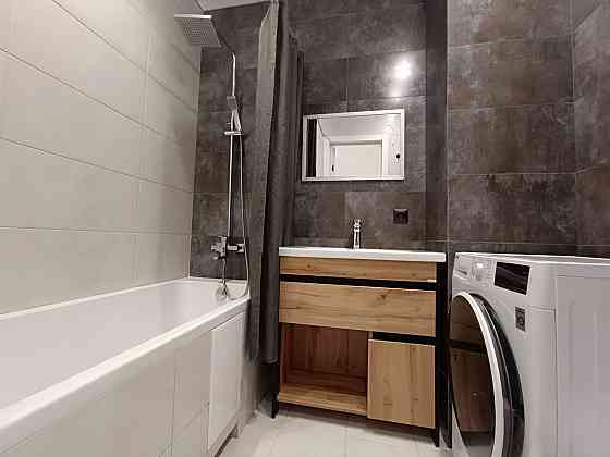Євродвушка. Квартира з РЕМОНТОМ. Готова до переїзду Вишневое