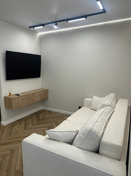 Продається Стильна 1к.кв. з функціоналом 2к. Івано-Франківськ - зображення 2