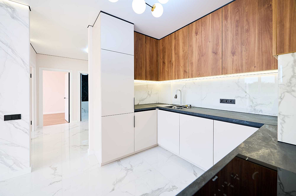 Двокімнатна квартира з дизайнерським ремонтом меблями та технікою Ивано-Франковск - изображение 7