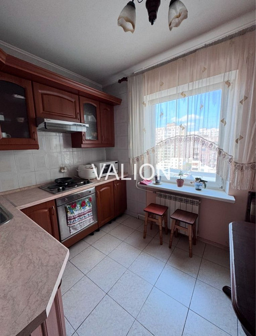 Продаж 3 кім. квартири ремонт метро Позняки Київ - зображення 2