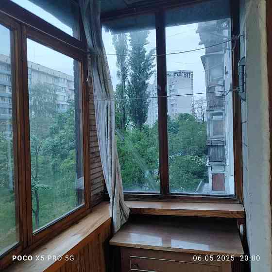 Продам 1 кім. Милютенко,11 Деснянський. Київ