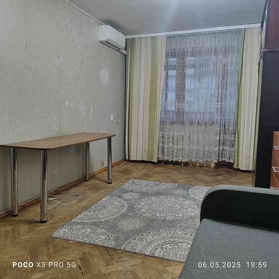 Продам 1 кім. Милютенко,11 Деснянський. Київ