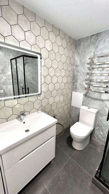 1к квартира в центрі, новий будинок Каменец-Подольский - изображение 1