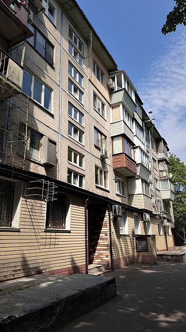 Продається 2-кімнатна квартира, вул. Ратушного, 41 | 46 м² | 5 поверх Киев - изображение 2
