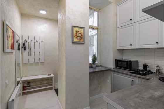 Продаж 1 кімнатна смарт-квартира в центрі Львова Галицький район Львів