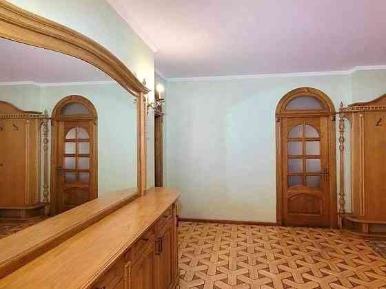 Житло з панорамою столиці та атмосферою заміського спокою! Київ