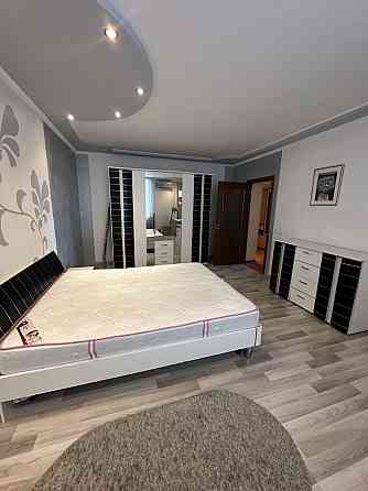 Квартиира 2 окремі спальні. Минай ближній. Минай