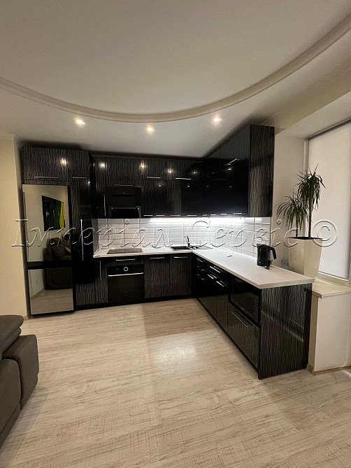 Здам 3 кімнатну квартиру по вул. Богдана Хмельницького Запоріжжя - зображення 1