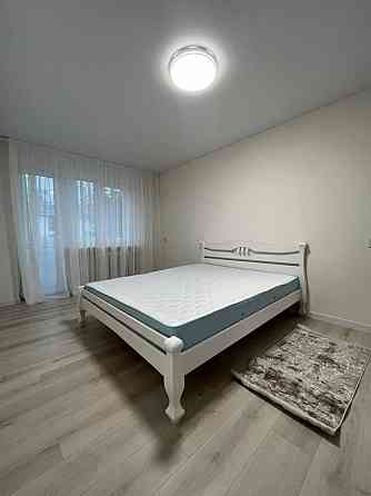 ПЕРША ЗДАЧА! Здам 1 кімнатну, ПРОСПЕКТ (МІКРОРАЙОН), є балкон! вільна! Черновцы