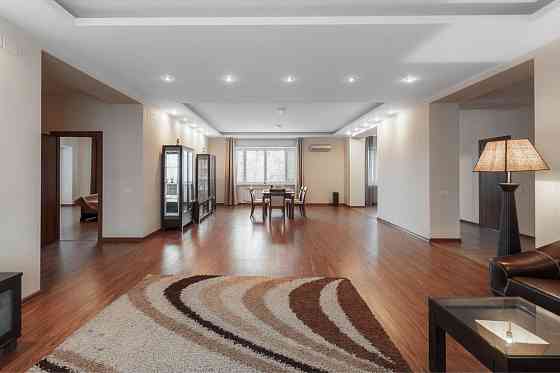 Ореда квартири Valmax Одеса