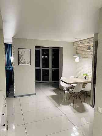 Сдам 2 к. ЖК Ривер Парк, Набернжная Победы Днепр