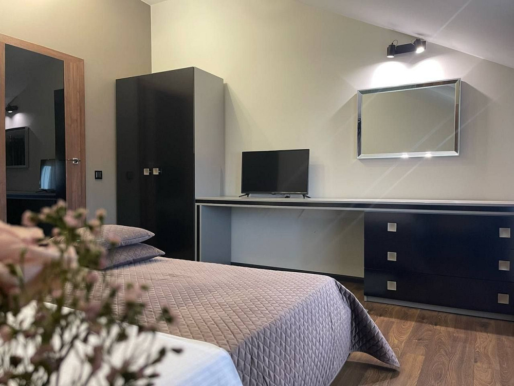 Апартаменти/квартира довгостроково Ужгород - зображення 2