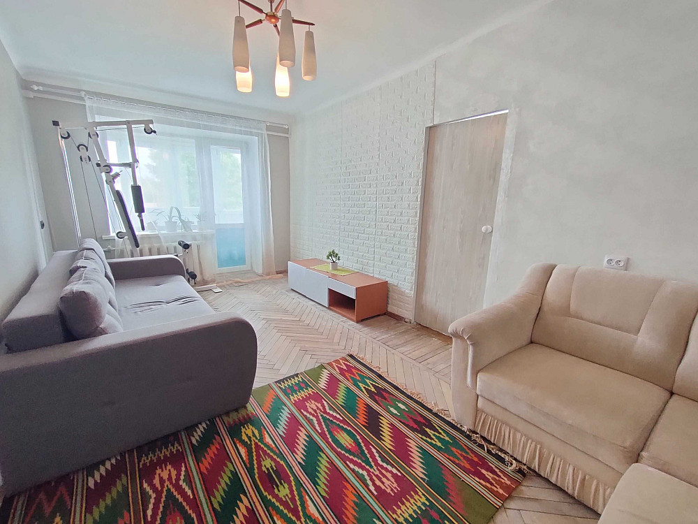 метро Нивки, Сирецька 10-15 хв. 2-х.кім, газ, перша здача Київ - зображення 5