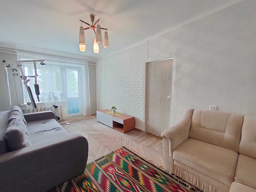 метро Нивки, Сирецька 10-15 хв. 2-х.кім, газ, перша здача Київ - зображення 7