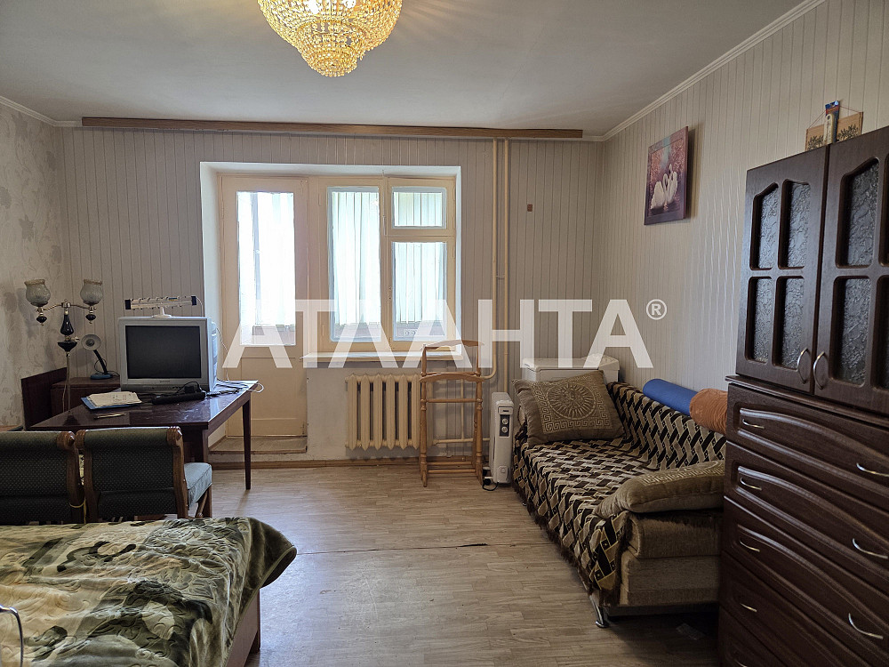 1 комнатная квартира улучшенной планировки, Черемушки Одесса - изображение 1