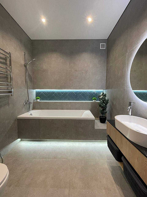 Вишукана дизайнерська 1кв 45 м2 на Щасливому Рівне - зображення 4