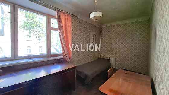 Продаж 2-кімн. квартири без ремонту вул.Цитадельна метро Печерська Київ