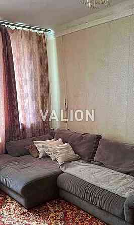 Продаж 2-кімн. квартири без ремонту вул.Цитадельна метро Печерська Київ