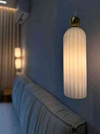 Стильна двійка в новобудові біля міського озера! Крихівці