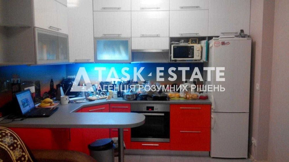 Продається 1к, Йорданська, 1, Почайна, Оболонь Київ - зображення 1