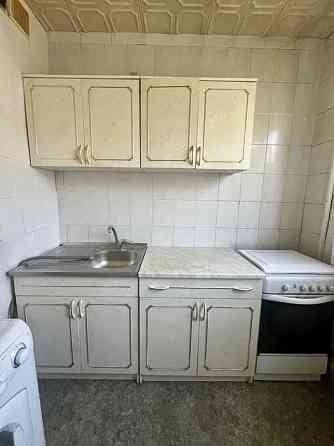 Продам 1 к квартру проспект Аерокосмически. Метро. Центр Харьков