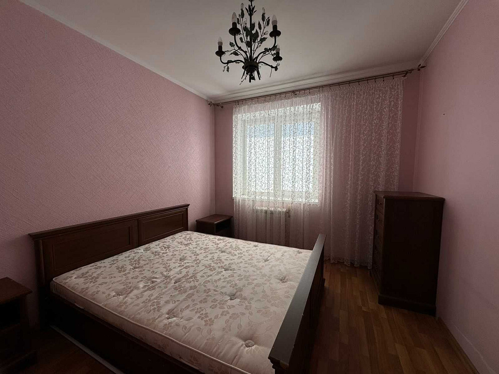 Оренда 2к кв на вул.В.Великого Ивано-Франковск - изображение 3