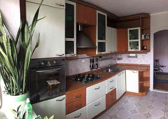 Здам 3 кімнатну квартиру по Незалежності 12в Бровары