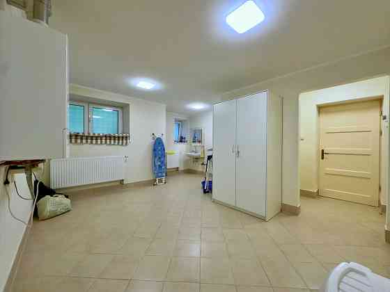 Оренда дизайнерської 2-кімнатної квартири вул. Квітнева 10 Львов